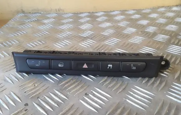 Jaguar S-Type Hazard light switch 2R8311B650AC