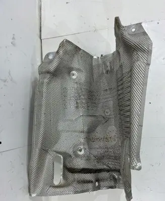 Audi A8 S8 D4 4H Exhaust heat shield 4H0825661E | 646484613079975078634