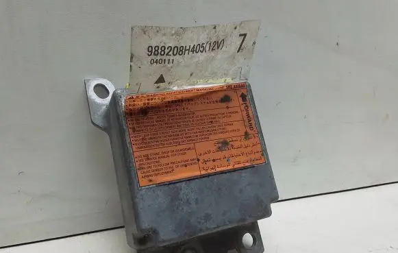 Nissan X-Trail T30 Airbag control unit/module 988208H405