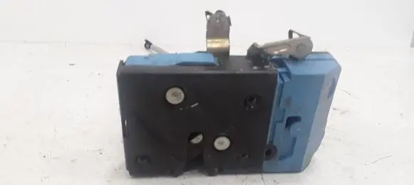 Volvo V70 Front door lock