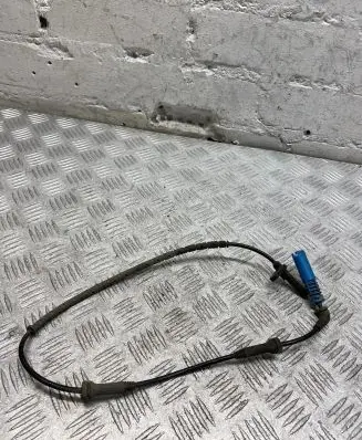 BMW X5 E70 ABS brake wheel speed sensor 6908705