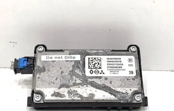 Nissan Qashqai J12 Windshield/windscreen camera 28462HN22B