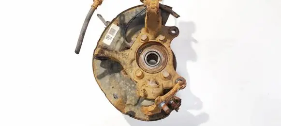 Toyota Auris E180 Front wheel hub