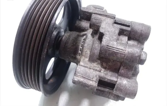 Opel Insignia A Power steering pump B901L