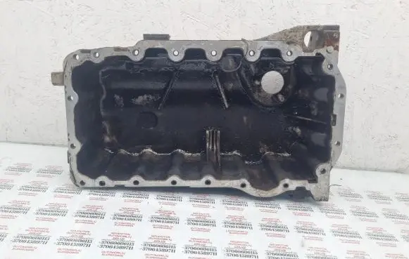 Oil sump