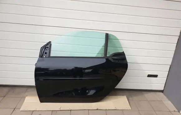 Smart ForTwo III C453 Rear door