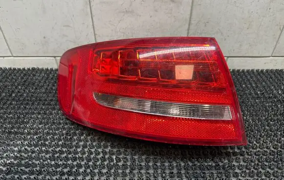Audi A4 S4 B8 8K Rear/tail lights 8K9945095B