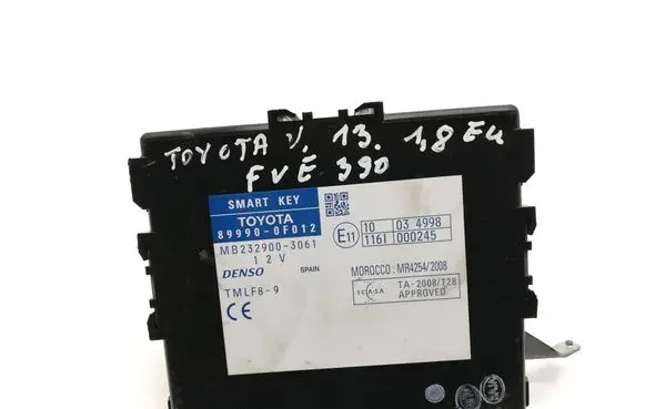 Toyota Verso-S Keyless (KESSY) go control unit/module 899900F012