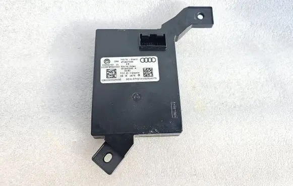 Audi A6 S6 C6 4F Door central lock control unit/module 4F0910335A 4F0907335
