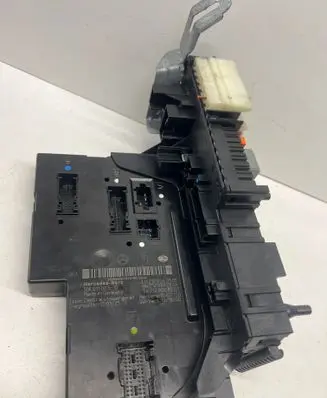 Mercedes-Benz E C207 W207 SAM control unit 2129060505 A2129028502