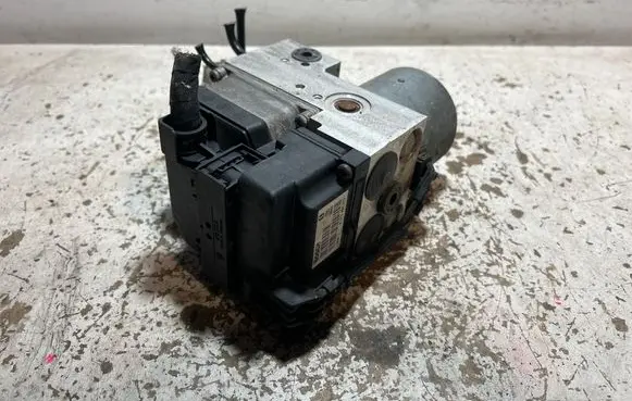 Skoda Superb B5 (3U) ABS Pump 0273004573 10046 783012