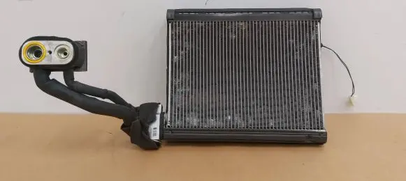 Air conditioning (A/C) radiator (interior)