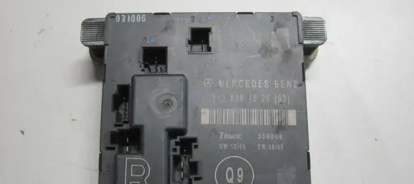 Mercedes-Benz E W211 Door control unit/module 2118201626