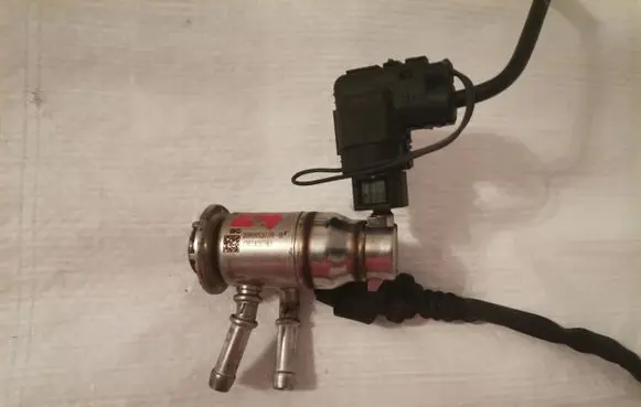 Mercedes-Benz A W177 AdBlue injector A2C39941900 208995377R