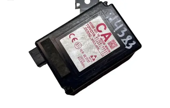 Toyota Avensis T270 Tire pressure control unit 8976005031 1584007251 10R037737