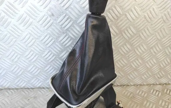 Mitsubishi Space Star Gear shifter/selector