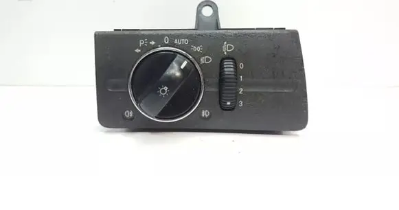 Mercedes-Benz E W211 Light switch 2115450304