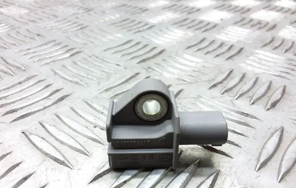 Chrysler Town & Country V Airbag deployment crash/impact sensor 04896011AB A2048201985