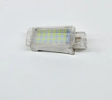 Audi A5 8T 8F Front seat light