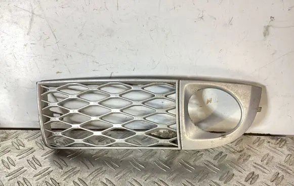 Audi A6 Allroad C6 Front fog light trim/grill 4Z7807681