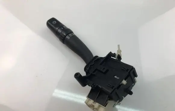 Toyota Corolla Verso E121 Indicator stalk 8414005110