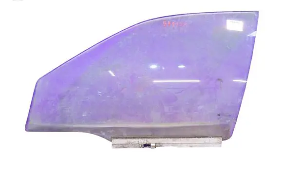 Opel Vectra B Front door window glass four-door 