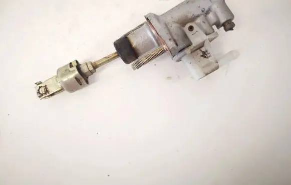 Toyota Corolla E120 E130 Clutch master cylinder