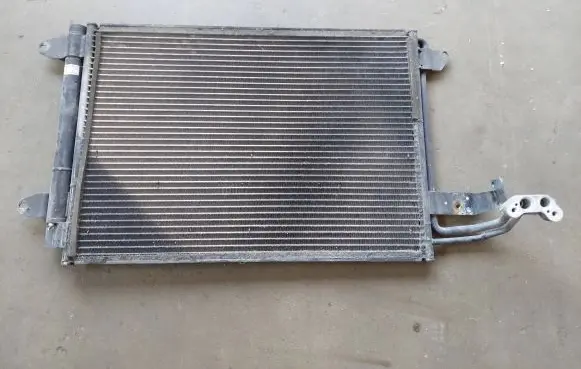 A/C cooling radiator (condenser)