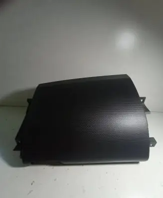 Nissan X-Trail T30 Glove box 68275EQ400 EQ520 F0520