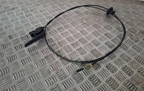 Peugeot 508 Engine bonnet (hood) release handle