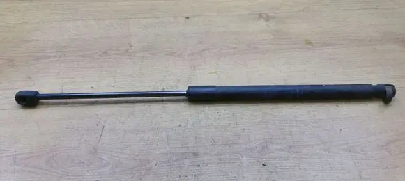 Audi A6 S6 C6 4F Tailgate/trunk strut/damper 4F9827552D