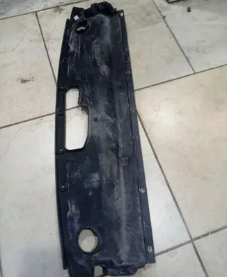 Ford Edge II Engine bonnet/hood lock trim molding FT4BR16613AB FT4BR16613