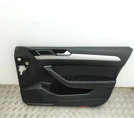 Volkswagen PASSAT B8 Front door card panel trim 3G2867012