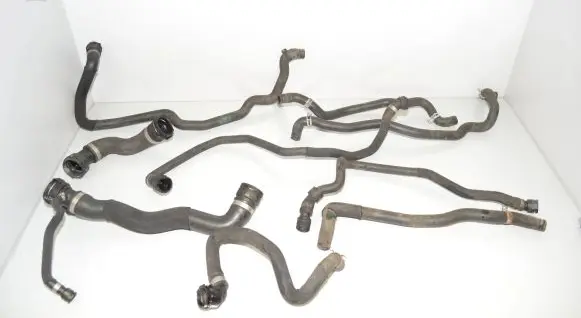BMW 5 F10 F11 Engine coolant pipe/hose 9241358 9119174 8513603