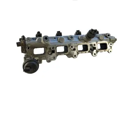 Volkswagen Jetta V Fuel main line pipe 1811863