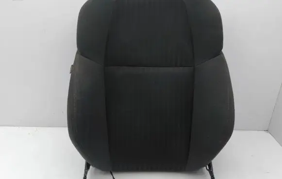 Hyundai Veloster Front driver seat 