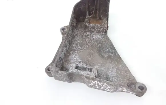 Volkswagen Transporter - Caravelle T5 Generator/alternator bracket 070903143C