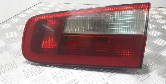 Renault Laguna II Tailgate rear/tail lights 8200002476