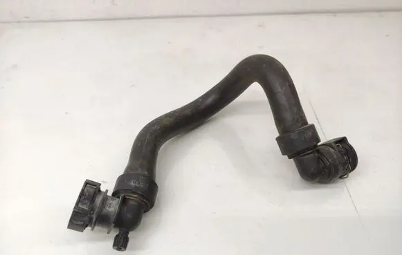 Peugeot 208 Engine coolant pipe/hose