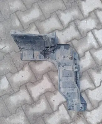 Hyundai i30 Engine splash shield/under tray 29130A6100