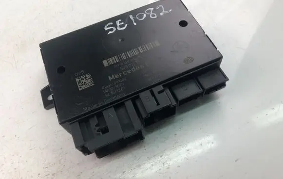 Mercedes-Benz C AMG W205 Other control units/modules A2059009216