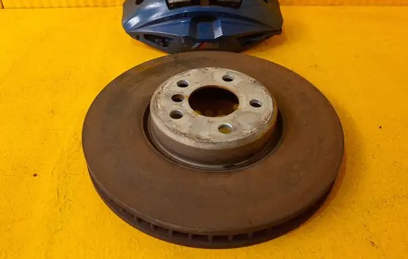BMW X3 G01 Front brake caliper