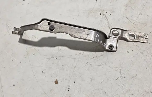 Audi A6 S6 C7 4G Fender mounting bracket 4G0807592B