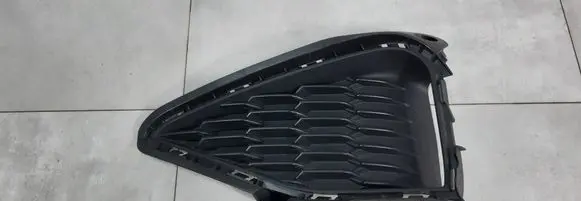 Hyundai i30 Front bumper lower grill 86563S0500