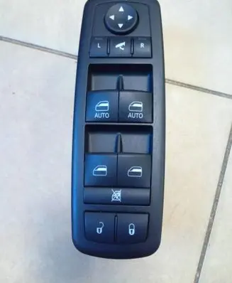 Jeep Cherokee Electric window control switch 68141890AA NE69510
