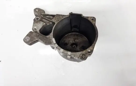 Ford Focus Engine mounting bracket AV6Q9180AF AV6Q-9180-AF