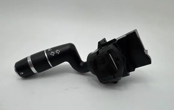 Land Rover Discovery 4 - LR4 Indicator stalk CH2213335AA 1016131
