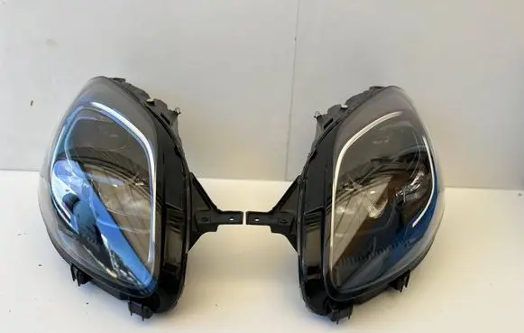 Ford Puma Headlights/headlamps set L1TB-13E015-GJ L1TB-13E014-GJ