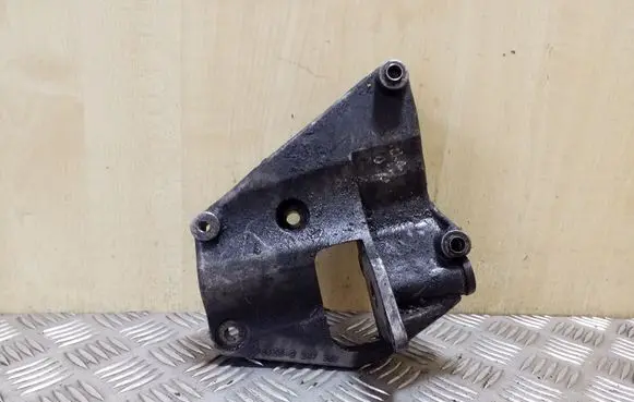 BMW 3 E46 A/C compressor mount bracket 64552247388 2247388