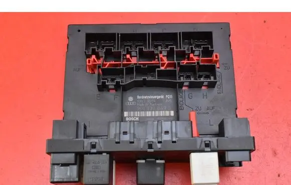 Volkswagen Golf IV Comfort/convenience module 1K0937049S